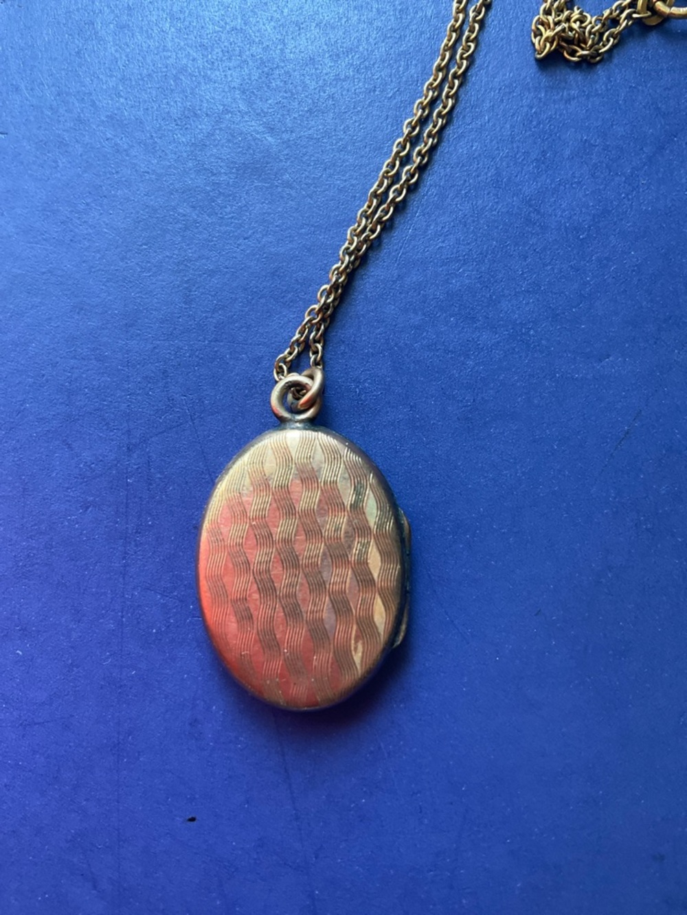 Antique locket necklace - Picture 2 of 9